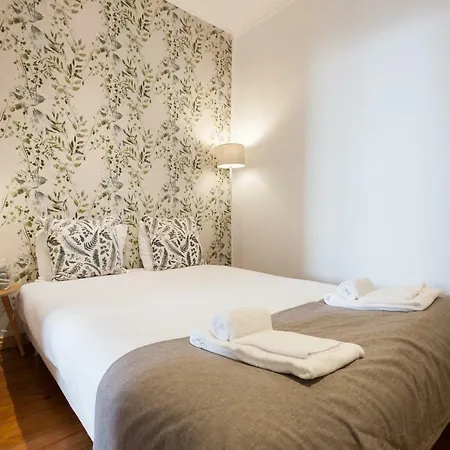 Liberty Duplex Three-bedroom - By Lu Holidays Apartman *